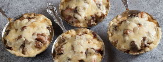 жульен с курицей, грибами и сметаной. Шаг 13