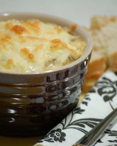 Жюльен с говядиной и шампиньонами